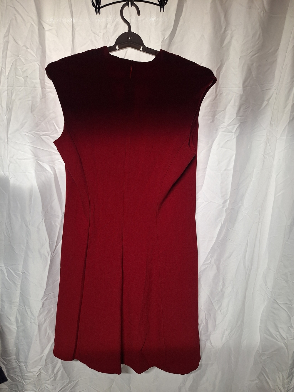 London Style Burgundy Cap-Sleeve Fit & Flare Dress with Gold Ring - Picture 6 of 7